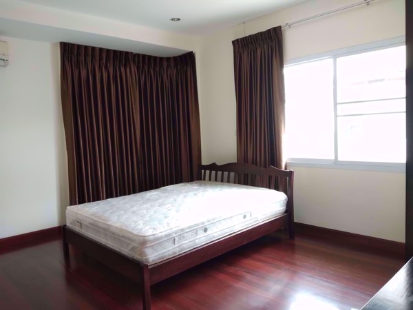 Picture of 3 bed House  Khlong Tan Nuea Sub District H016132