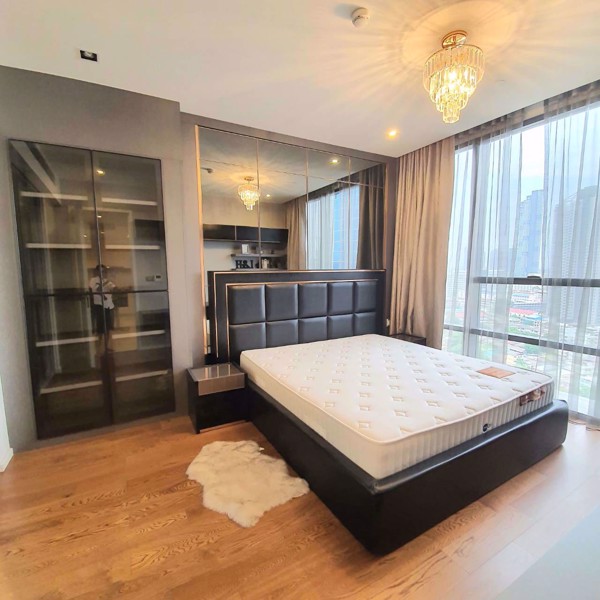 Picture of 1 bed Condo in The Bangkok Sathorn Yan Nawa Sub District C016144