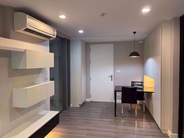 รูปภาพ 1 ห้องนอน Condo ในโครงการ The Room Sukhumvit 40 Phra Khanong Sub District C016152