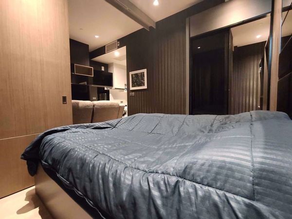 Picture of 1 bed Condo in Ashton Silom Suriyawong Sub District C016165