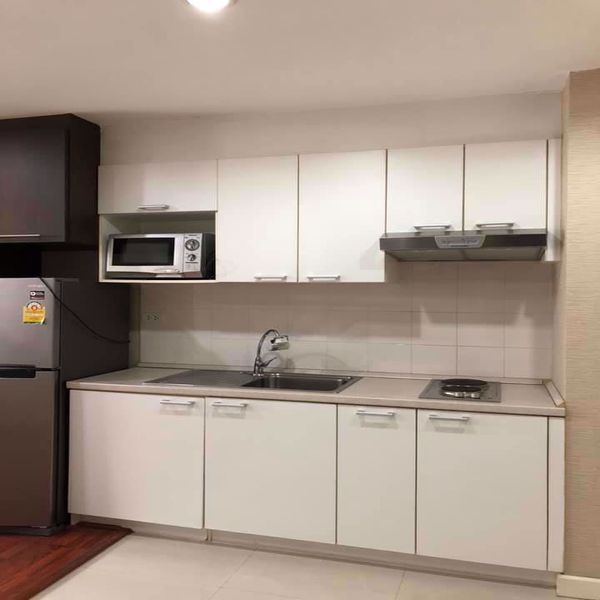 Picture of 1 bed Condo in The Clover Khlong Tan Nuea Sub District C016172