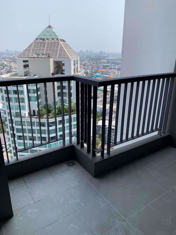 Picture of 1 bed Condo in Rhythm Sukhumvit 44 Phra Khanong Sub District C016222