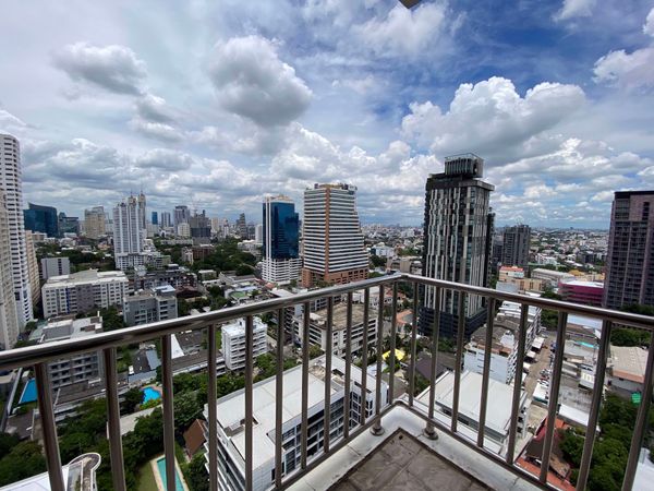 รูปภาพ 2 ห้องนอน Condo ในโครงการ Fullerton Sukhumvit Khlongtoei Sub District C016281