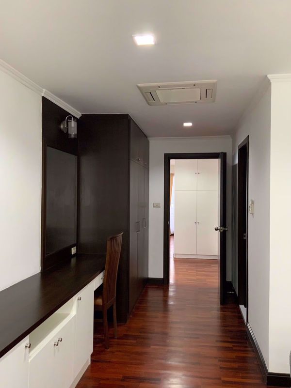 Picture of 2 bed Condo in Acadamia Grand Tower Khlong Tan Nuea Sub District C016291