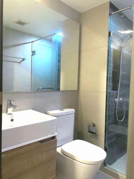 Picture of 1 bed Condo in Maestro 02 Ruamrudee Lumphini Sub District C016302