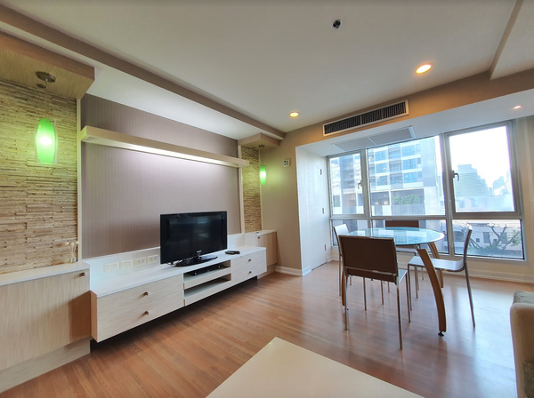 Picture of 2 bed Condo in The Trendy Condominium Khlong Tan Nuea Sub District C016310