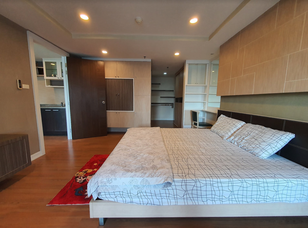 Picture of 2 bed Condo in The Trendy Condominium Khlong Tan Nuea Sub District C016310