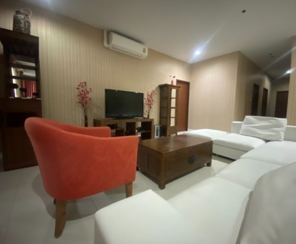 Picture of 3 bed Condo in Sukhumvit City Resort Khlong Toei Nuea Sub District C016367