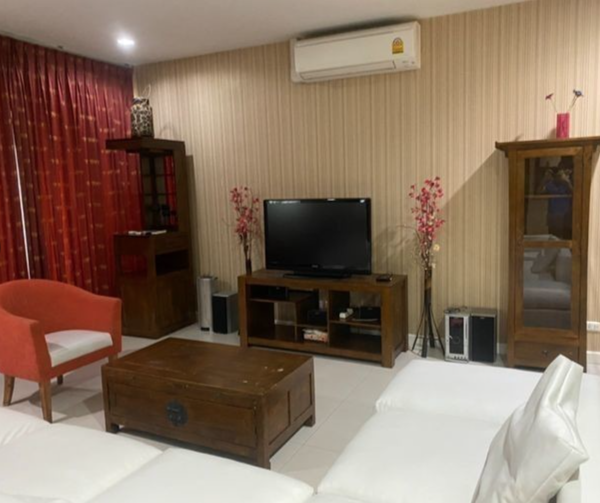 Picture of 3 bed Condo in Sukhumvit City Resort Khlong Toei Nuea Sub District C016367