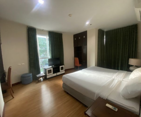 Picture of 3 bed Condo in Sukhumvit City Resort Khlong Toei Nuea Sub District C016367