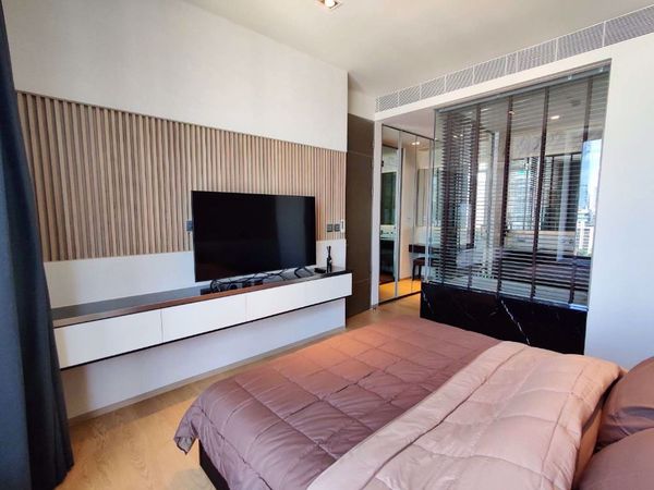 Picture of 1 bed Condo in Saladaeng One Silom Sub District C016375