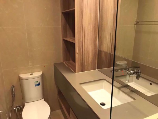 Picture of 1 bed Condo in The ESSE Asoke Khlong Toei Nuea Sub District C016386