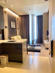 Picture of 1 bed Condo in The ESSE Asoke Khlong Toei Nuea Sub District C016390