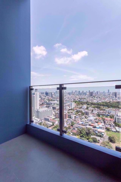 รูปภาพ 3 ห้องนอน Condo ในโครงการ The Diplomat Sathorn Silom Sub District C016395