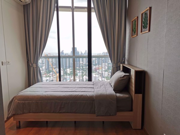 Picture of 2 bed Condo in Park Origin Phromphong Khlongtan Sub District C016425