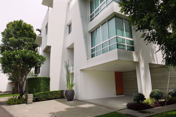 Picture of 4 bed Condo in The Trees Sathorn Chong Nonsi Sub District C016428