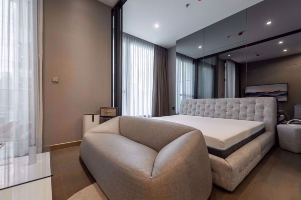 Picture of 1 bed Condo in The Esse at Singha Complex Khlong Toei Nuea Sub District C016443