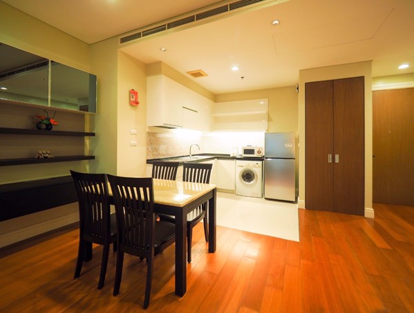 Picture of 1 bed Condo in Bright Sukhumvit 24 Khlongtan Sub District C016467