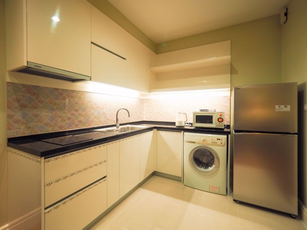 Picture of 1 bed Condo in Bright Sukhumvit 24 Khlongtan Sub District C016467