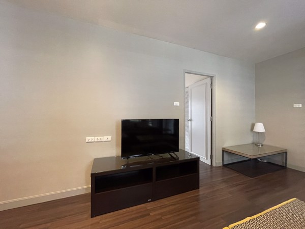 Picture of 2 bed Condo in Chapter 31 Khlong Tan Nuea Sub District C016488