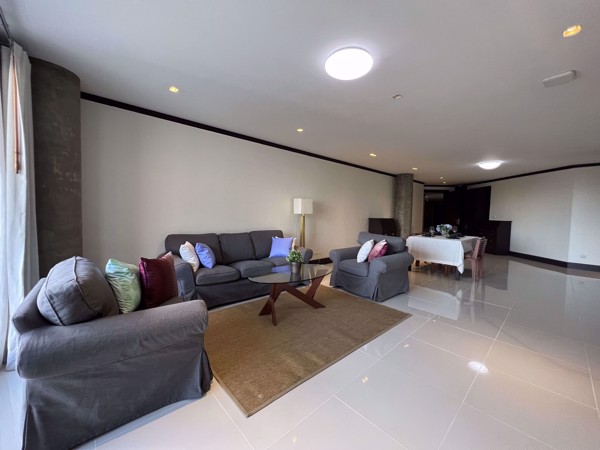 Picture of 3 bed Condo in PR Court Khlong Tan Nuea Sub District C016490