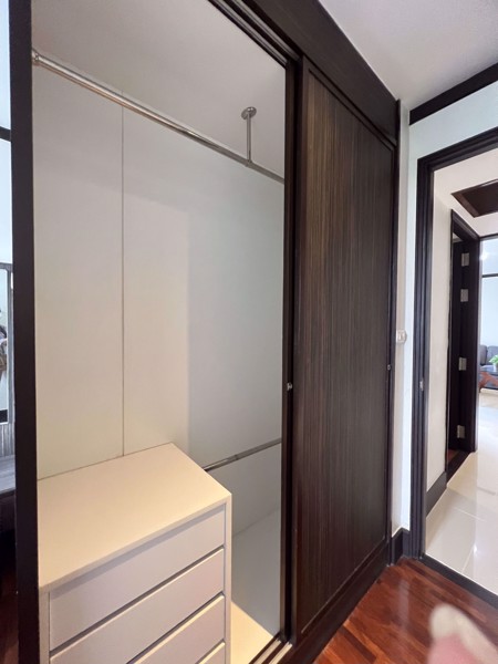 Picture of 3 bed Condo in PR Court Khlong Tan Nuea Sub District C016490