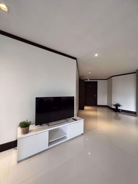 Picture of 3 bed Condo in PR Court Khlong Tan Nuea Sub District C016491