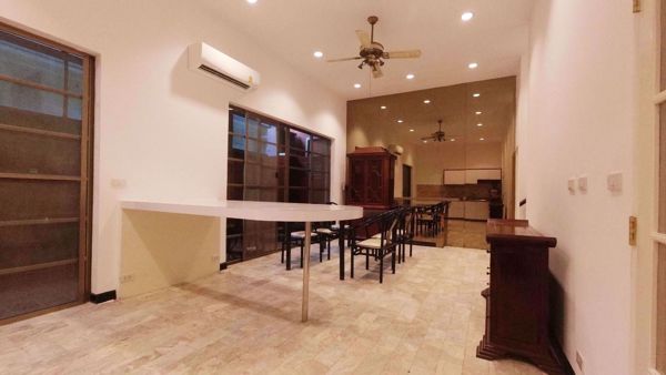 รูปภาพ 4 bed House  Lumphini Sub District H016551