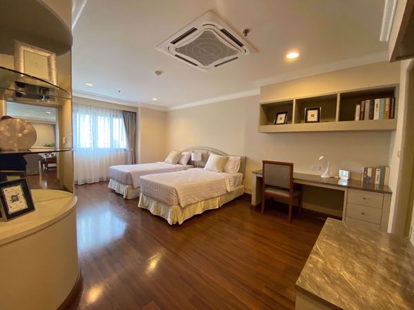 Picture of 3 bed Condo in GP Grande Tower Khlong Toei Nuea Sub District C016575