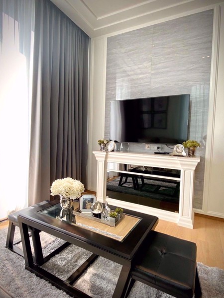 Picture of 2 bed Condo in 28 Chidlom Lumphini Sub District C016577