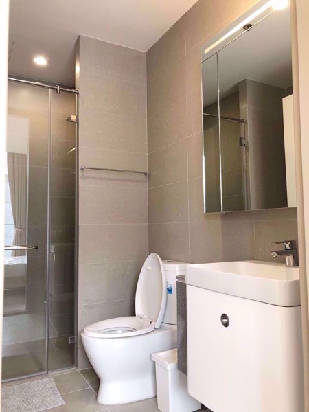 Picture of 1 bed Condo in Noble Ploenchit Lumphini Sub District C016595