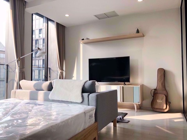 Picture of 1 bed Condo in Noble Ploenchit Lumphini Sub District C016595