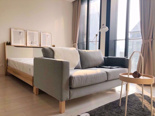 Picture of 1 bed Condo in Noble Ploenchit Lumphini Sub District C016595