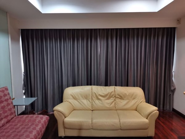 Picture of 3 bed Condo in Baan Phaholyothin Place Phayathai District C016607