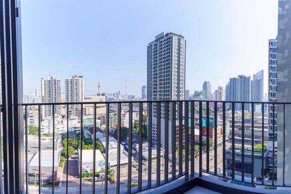 Picture of 2 bed Condo in LIFE Asoke - Rama 9 Makkasan Sub District C016626