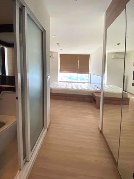 Picture of 1 bed Condo in Rhythm Phahol - Ari Samsennai Sub District C016633