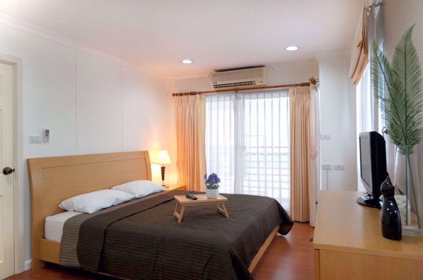 Picture of 2 bed Condo in Lumpini Suite Sukhumvit 41 Khlong Tan Nuea Sub District C016643