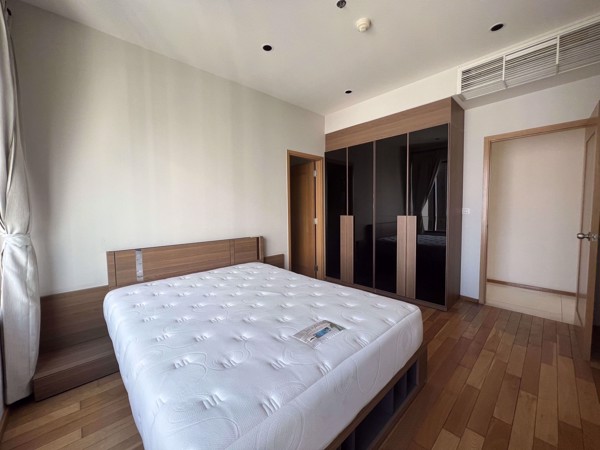 Picture of 3 bed Condo in The Emporio Place Khlongtan Sub District C016655