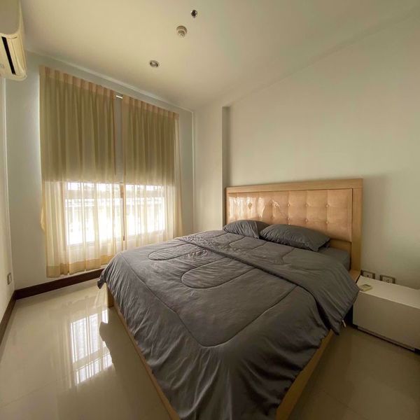 Picture of 2 bed Condo in Silom City Resort Bang Rak District C016661