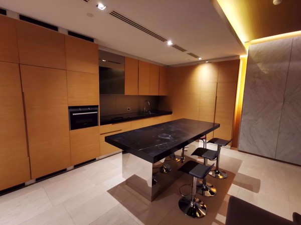 Picture of 2 bed Condo in Saladaeng Residences Silom Sub District C016669