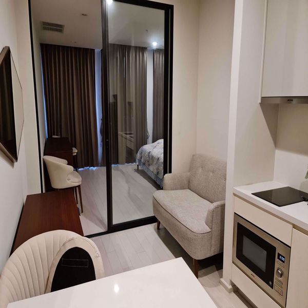 Picture of 1 bed Condo in Noble Ploenchit Lumphini Sub District C016678