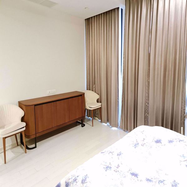 Picture of 1 bed Condo in Noble Ploenchit Lumphini Sub District C016678