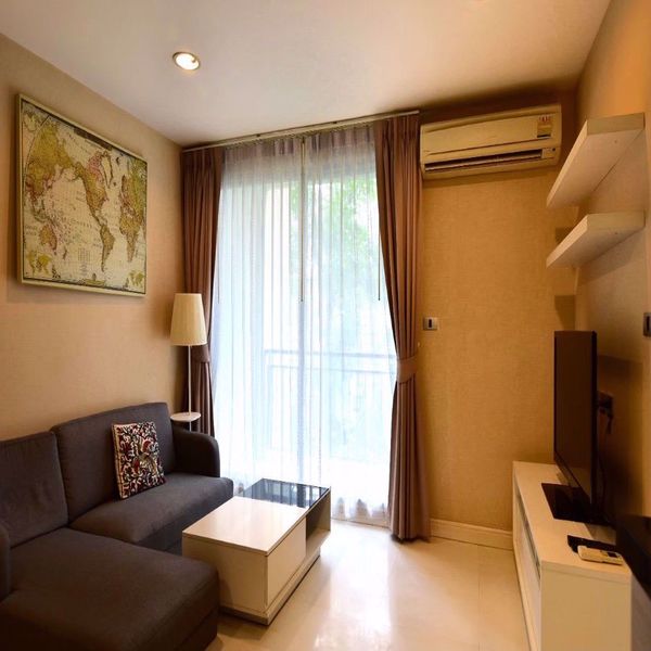 Picture of 1 bed Condo in The Crest Sukhumvit 24 Khlongtan Sub District C016671