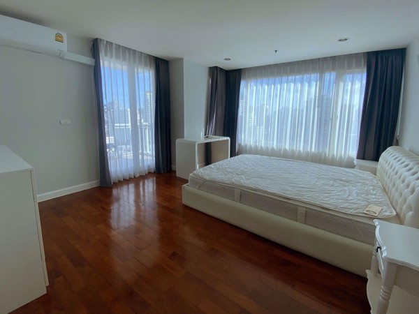 Picture of 3 bed Condo in Baan Siri Thirty One Khlong Toei Nuea Sub District C016706