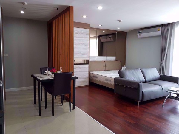 Picture of Studio bed Condo in L3AVENUE Khlong Tan Nuea Sub District C016721