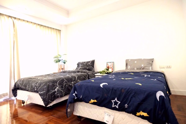 Picture of 5 bed Condo in SanguanSap Mansion Yan Nawa Sub District C016727