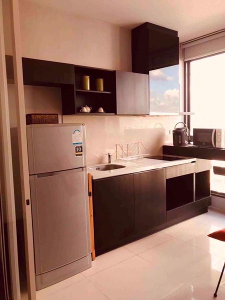 Picture of 1 bed Condo in Rhythm Sukhumvit 44 Phra Khanong Sub District C016729