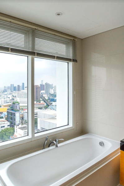 รูปภาพ 2 ห้องนอน Condo ในโครงการ Fullerton Sukhumvit Khlongtoei Sub District C016734