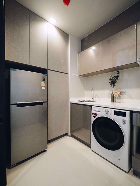 Picture of 1 bed Condo in LIFE Asoke - Rama 9 Makkasan Sub District C016739