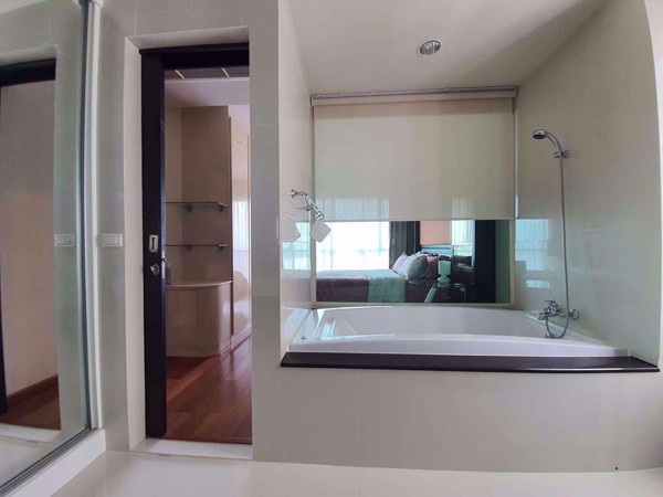 Picture of 1 bed Condo in The Address Chidlom Lumphini Sub District C016746